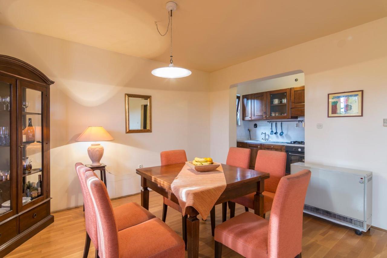 Apartments Emil 769 Fažana Εξωτερικό φωτογραφία